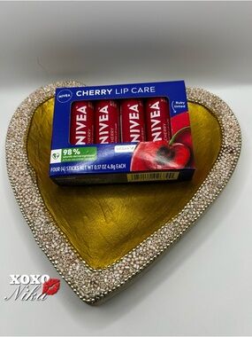 🍒NIVEA Cherry Lip Care 4-Pack🍒
